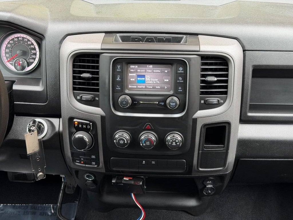 2021 RAM 1500 Classic Tradesman 4x4 Crew Cab 5'7" Box