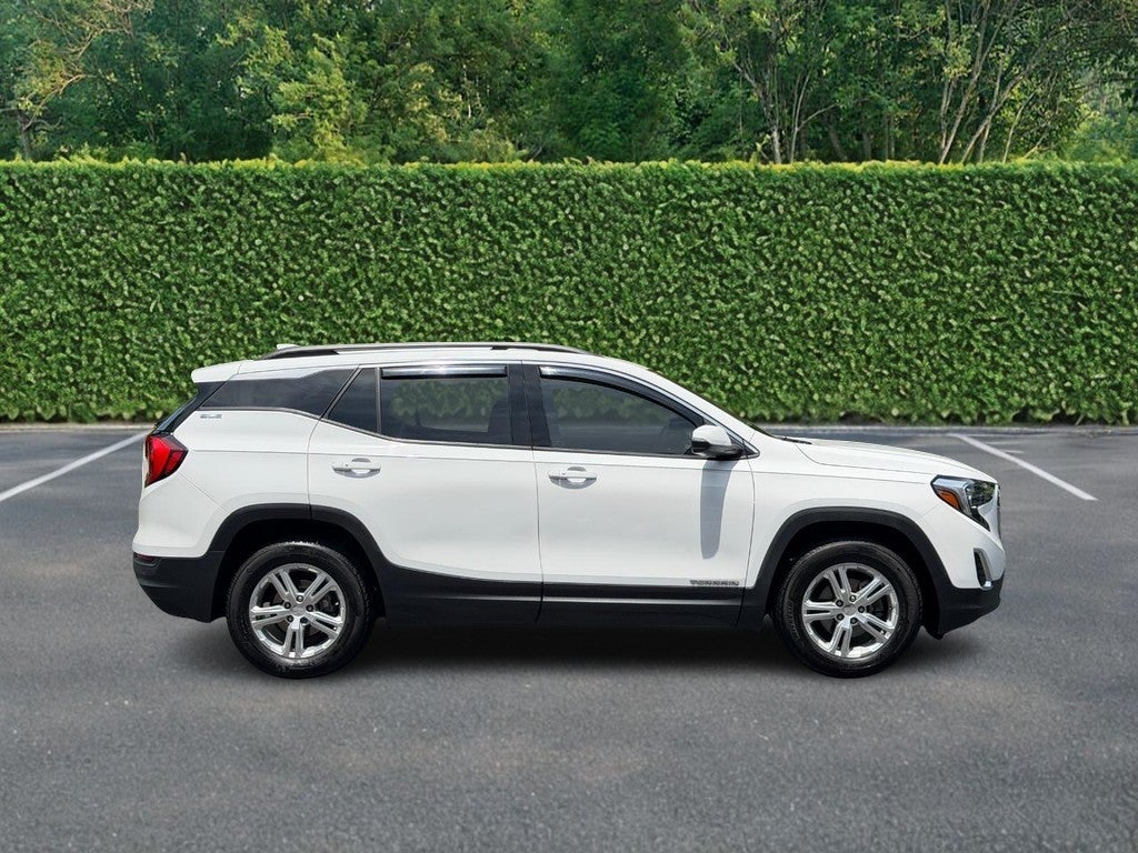 2020 GMC Terrain FWD 4dr SLE