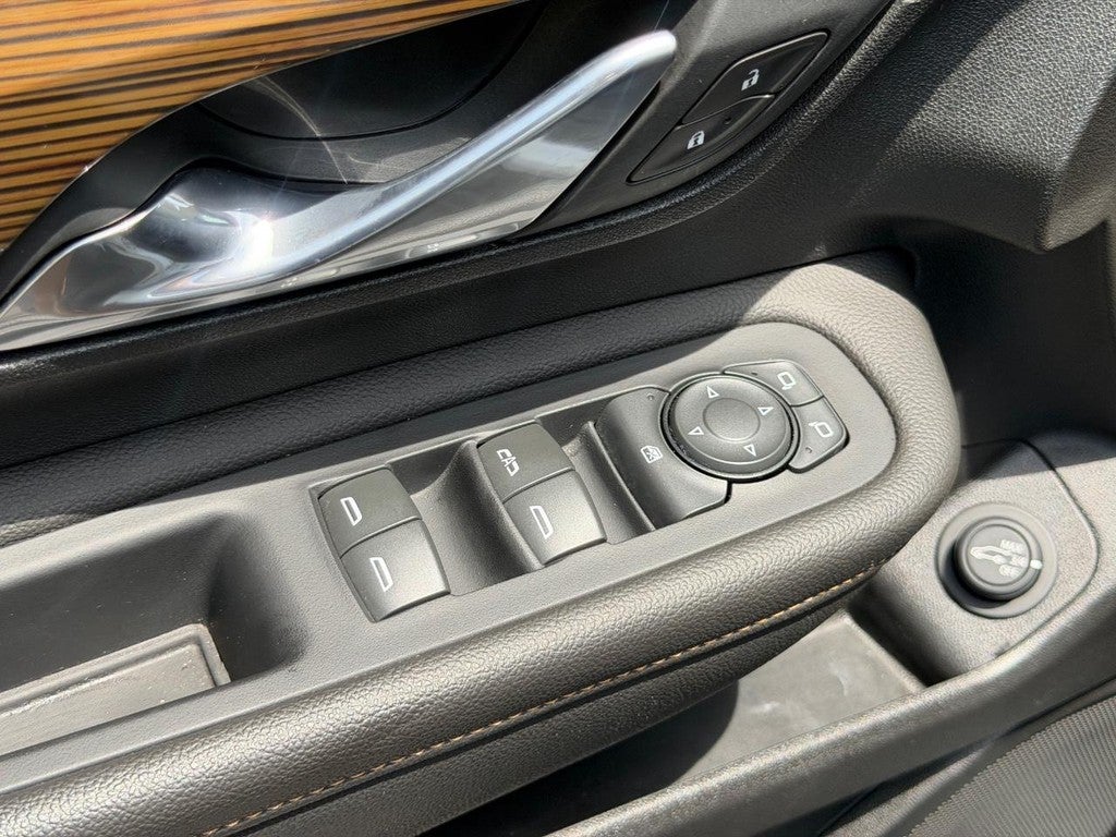 2020 GMC Terrain FWD 4dr SLE