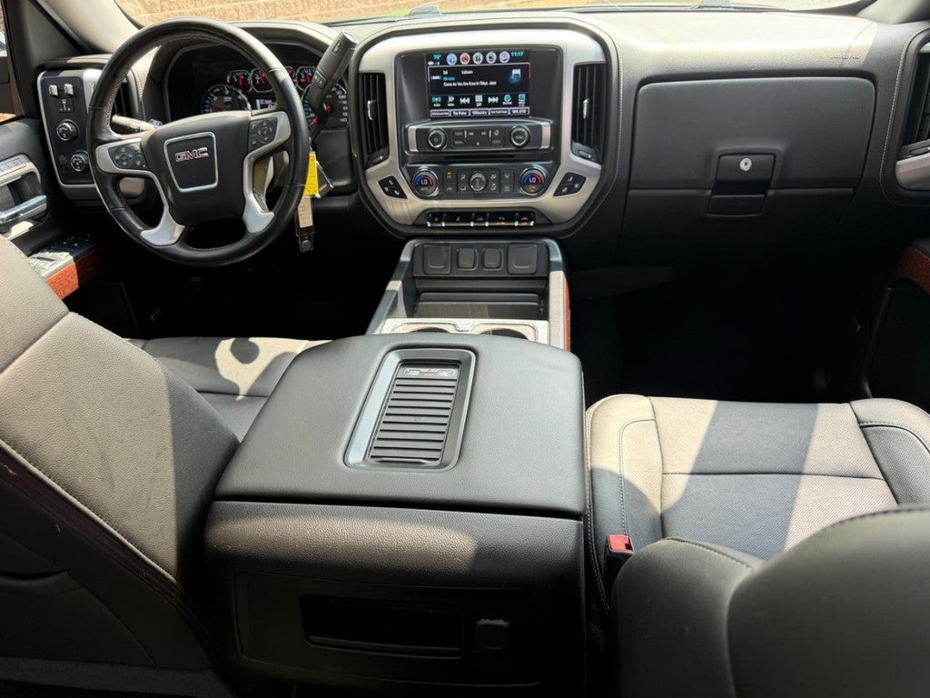 2018 GMC Sierra 1500 4WD Crew Cab 143.5" SLT