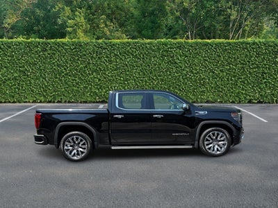 2023 GMC Sierra 1500 4WD Crew Cab 147" Denali