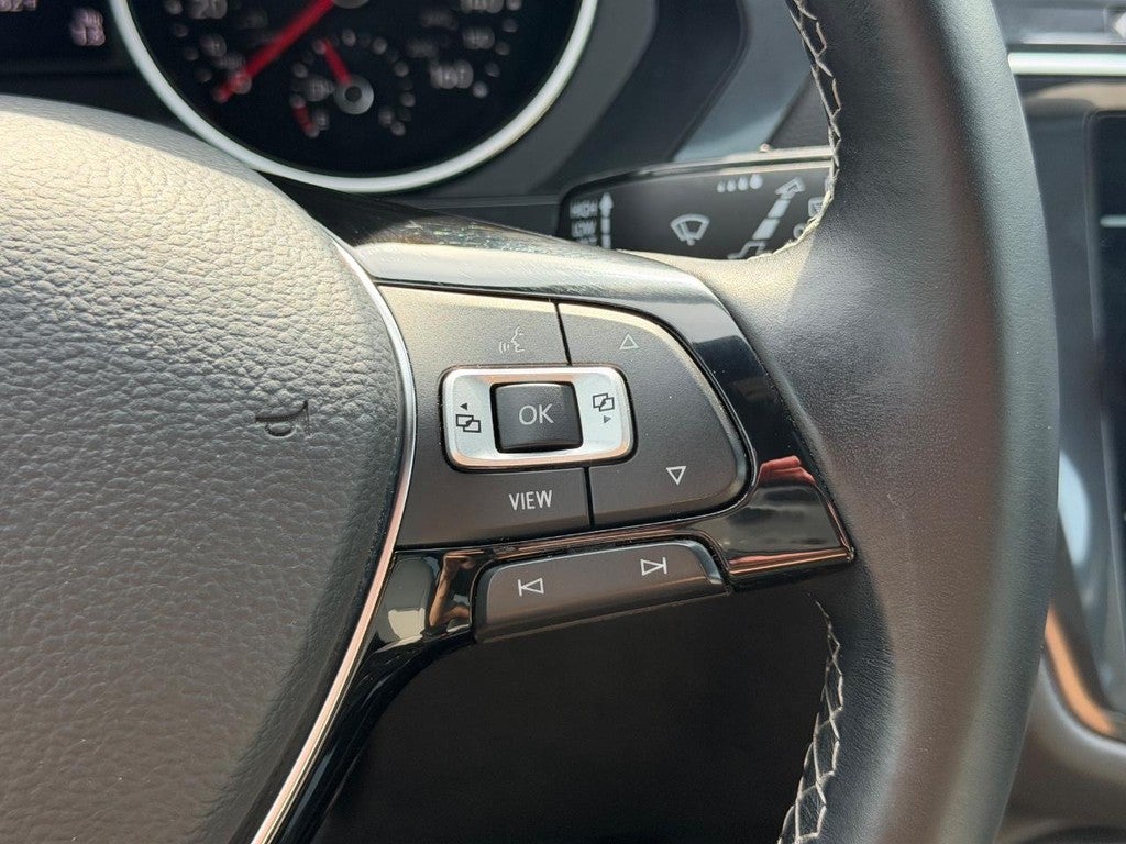 2020 Volkswagen Tiguan 2.0T SE R-Line Black FWD