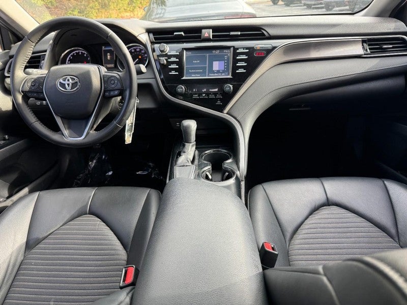 2019 Toyota Camry SE Auto