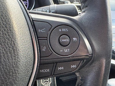 2019 Toyota Camry SE Auto