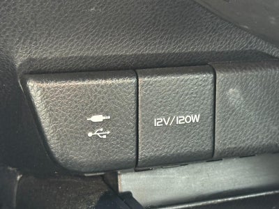 2019 Toyota Camry SE Auto