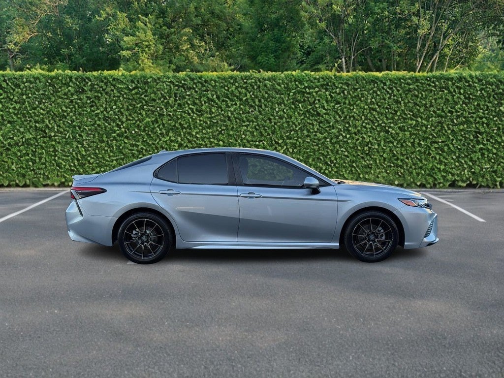 2019 Toyota Camry SE Auto (Natl)