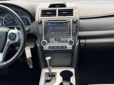 2014 Toyota Camry 4dr Sdn I4 Auto SE (Natl)