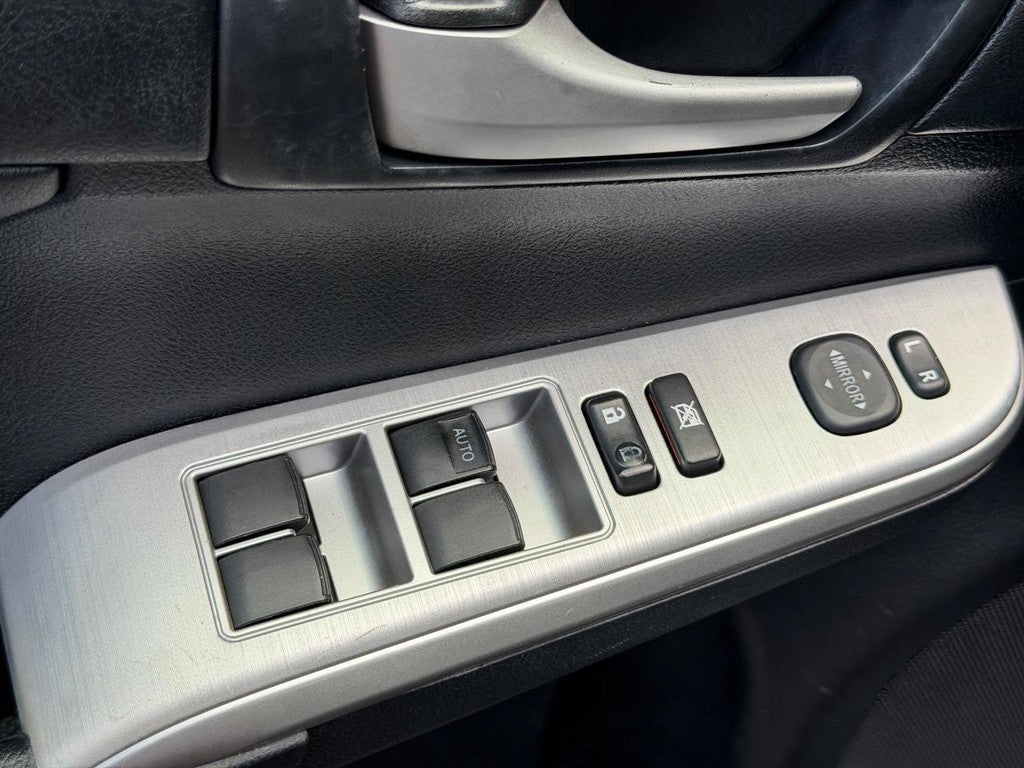 2014 Toyota Camry 4dr Sdn I4 Auto SE (Natl)