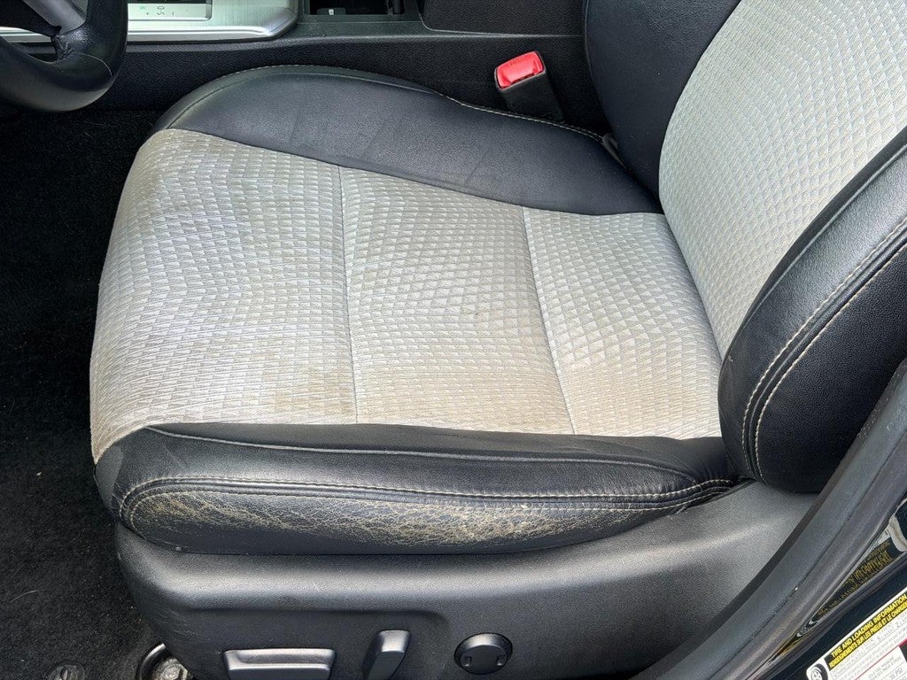 2014 Toyota Camry 4dr Sdn I4 Auto SE (Natl)
