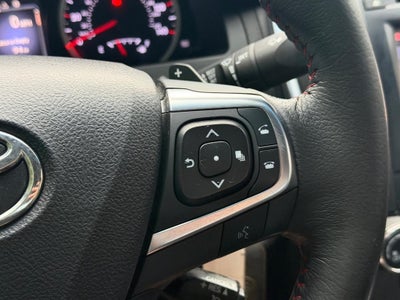 2015 Toyota Camry 4dr Sdn I4 Auto SE (Natl)