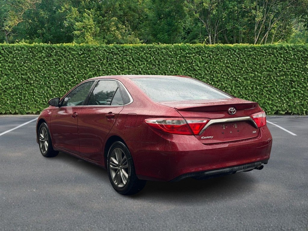2015 Toyota Camry 4dr Sdn I4 Auto SE (Natl)