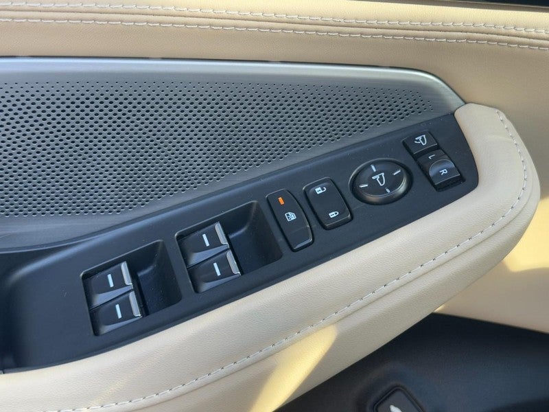 2025 Acura MDX SH-AWD w/Advance Package