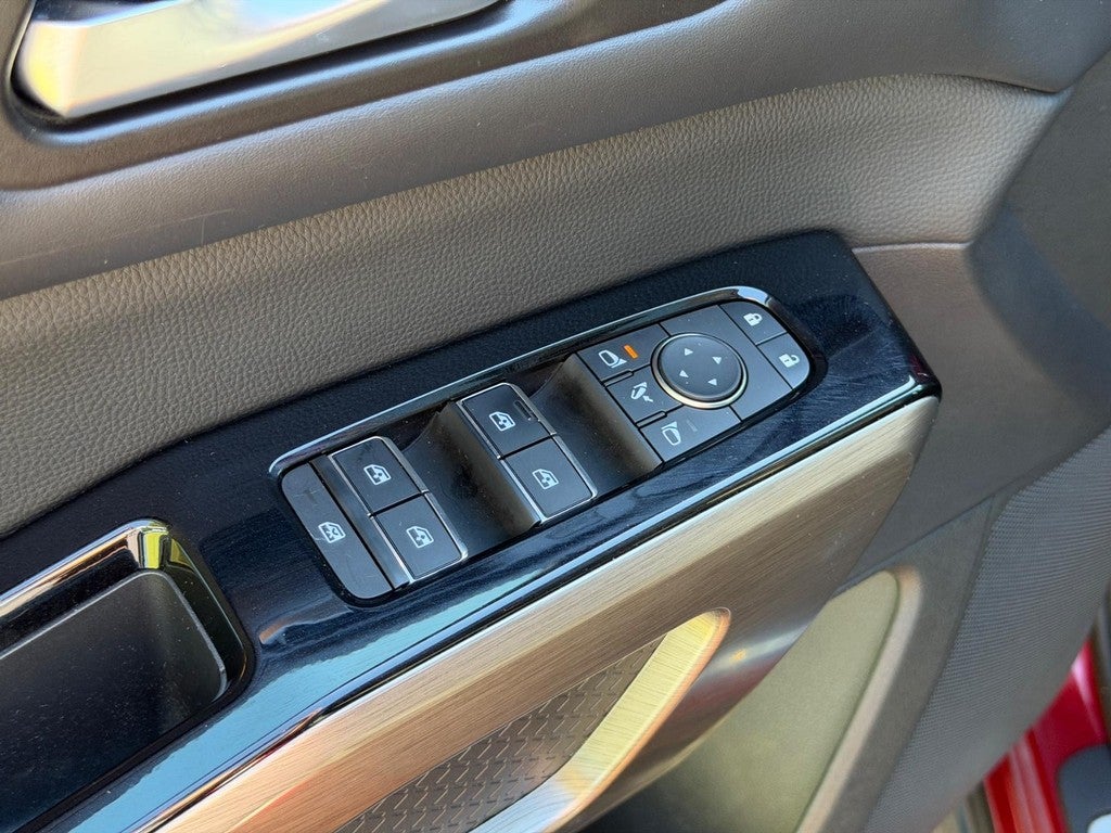 2022 Nissan Pathfinder Platinum 2WD