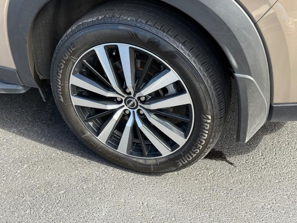2024 Nissan Pathfinder Platinum 4WD