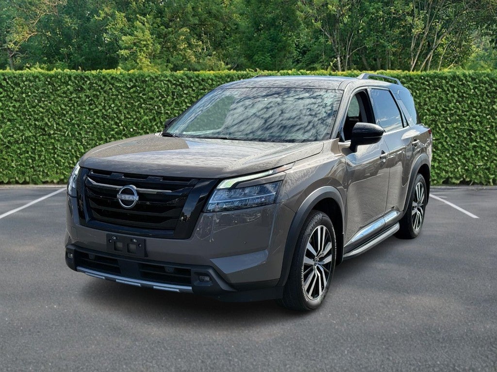 2024 Nissan Pathfinder Platinum 4WD