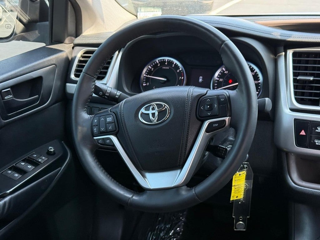 2014 Toyota Highlander AWD 4dr V6 LE Plus (Natl)