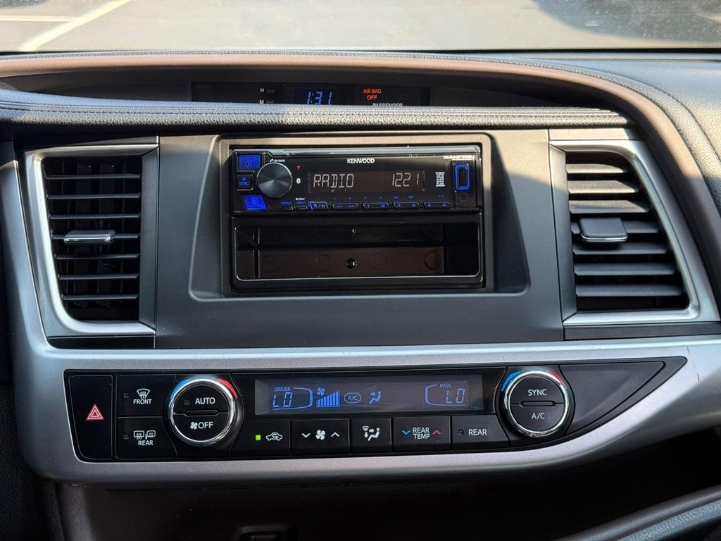 2014 Toyota Highlander AWD 4dr V6 LE Plus (Natl)