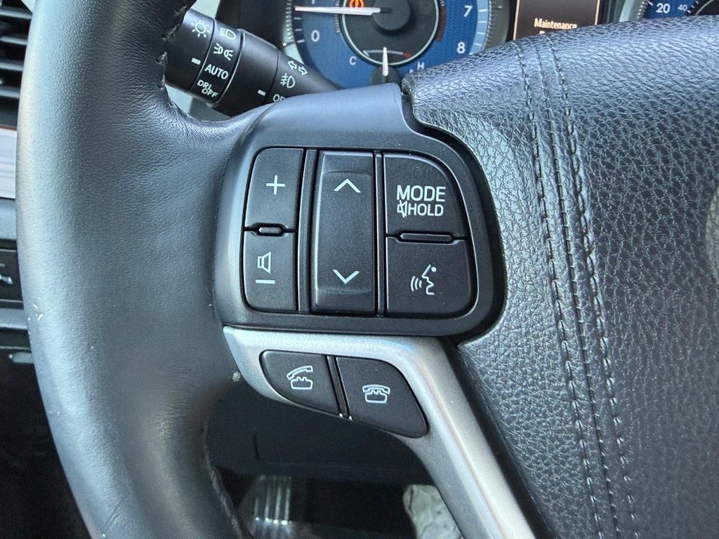 2017 Toyota Sienna Limited Premium AWD 7-Passenger (Natl)