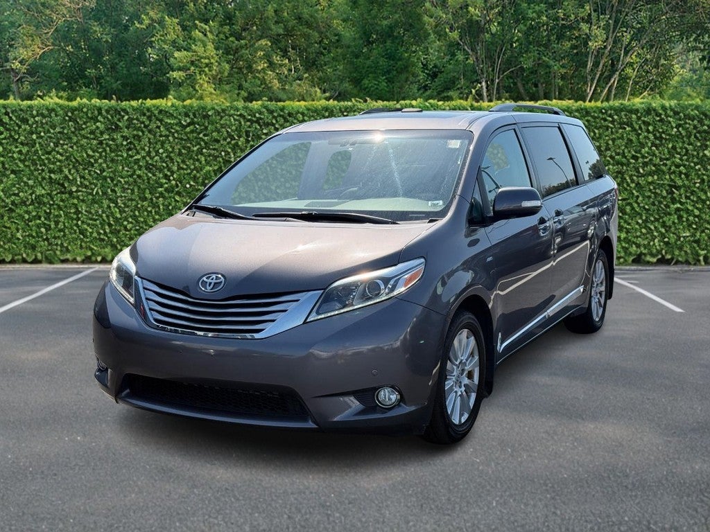 2017 Toyota Sienna Limited Premium AWD 7-Passenger (Natl)