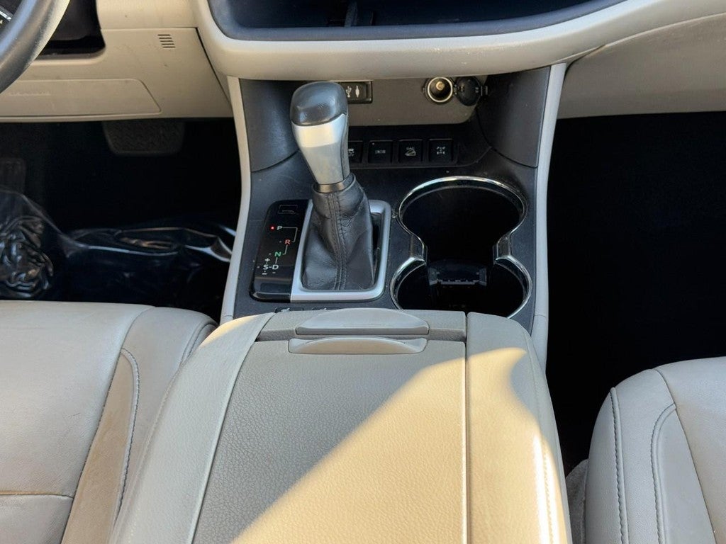 2015 Toyota Highlander AWD 4dr V6 XLE (Natl)