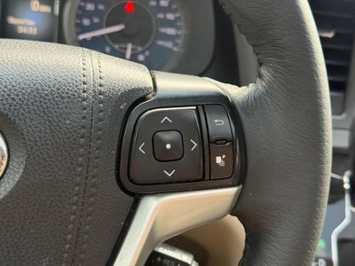 2017 Toyota Sienna Limited FWD 7-Passenger (Natl)