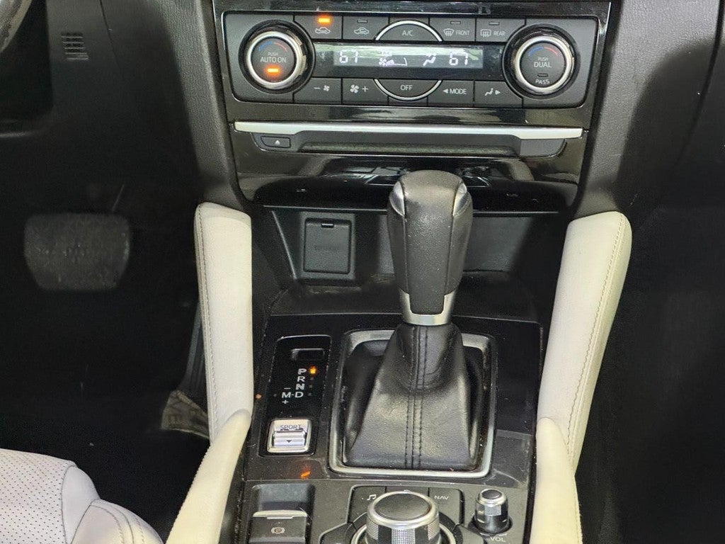 2016 Mazda MAZDA6 4dr Sdn Auto i Grand Touring