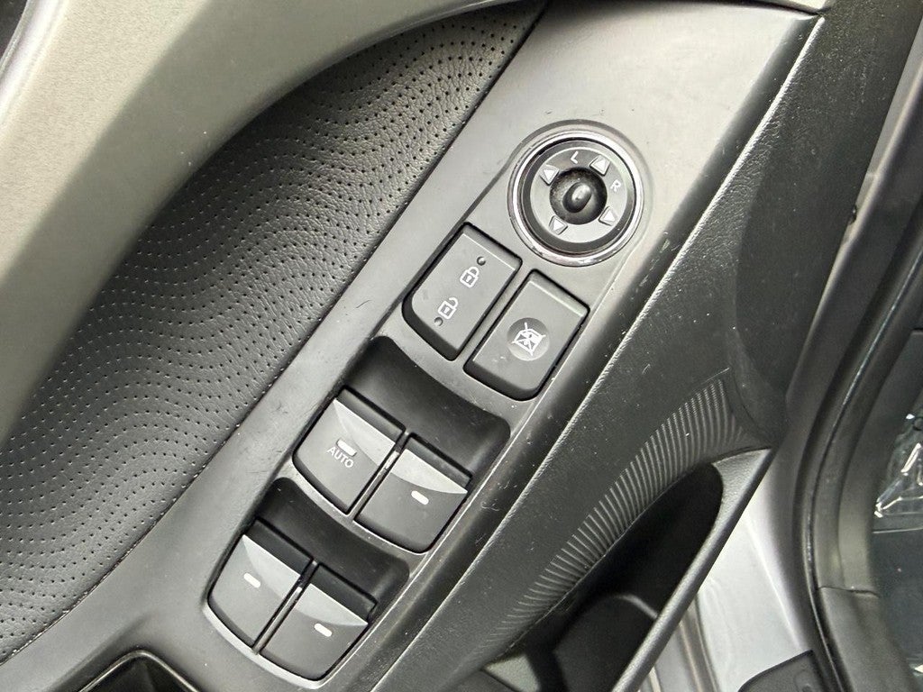 2012 Hyundai Elantra 4dr Sdn Auto Limited (Ulsan Plant)