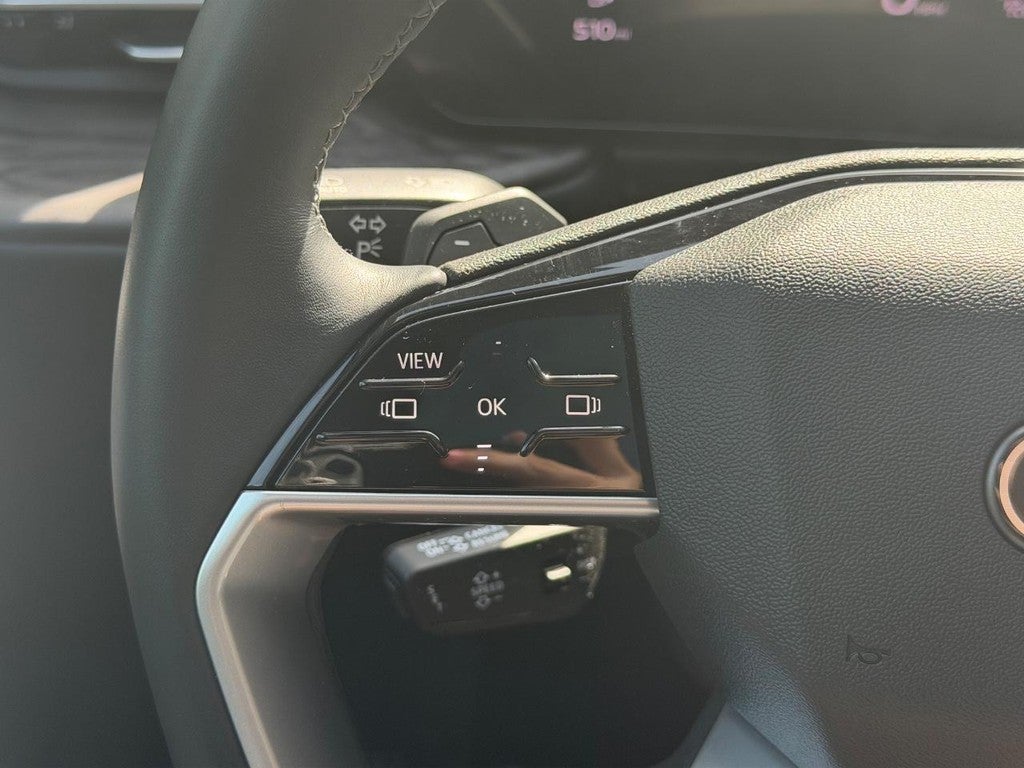2025 Audi Q5 Premium 2.0 TFSI quattro
