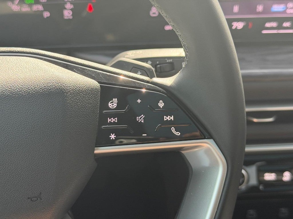 2025 Audi Q5 Premium 2.0 TFSI quattro