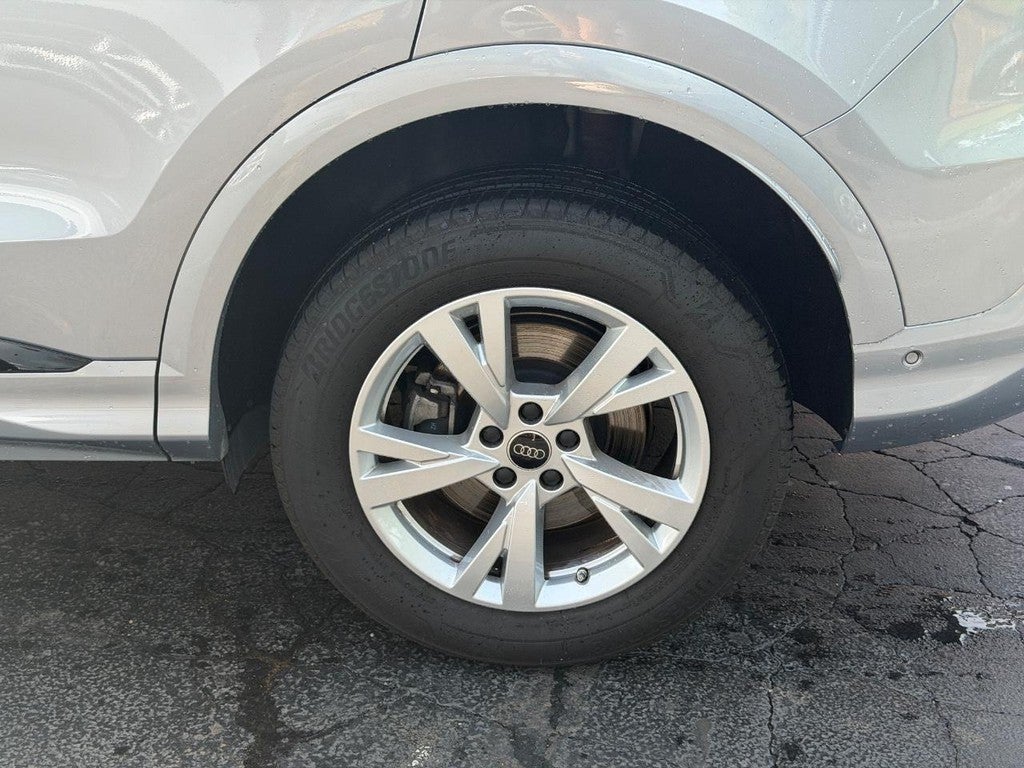 2025 Audi Q5 Premium 2.0 TFSI quattro