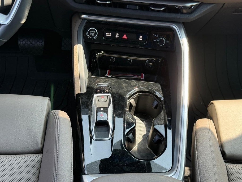 2025 Audi Q5 Premium Plus 2.0 TFSI quattro