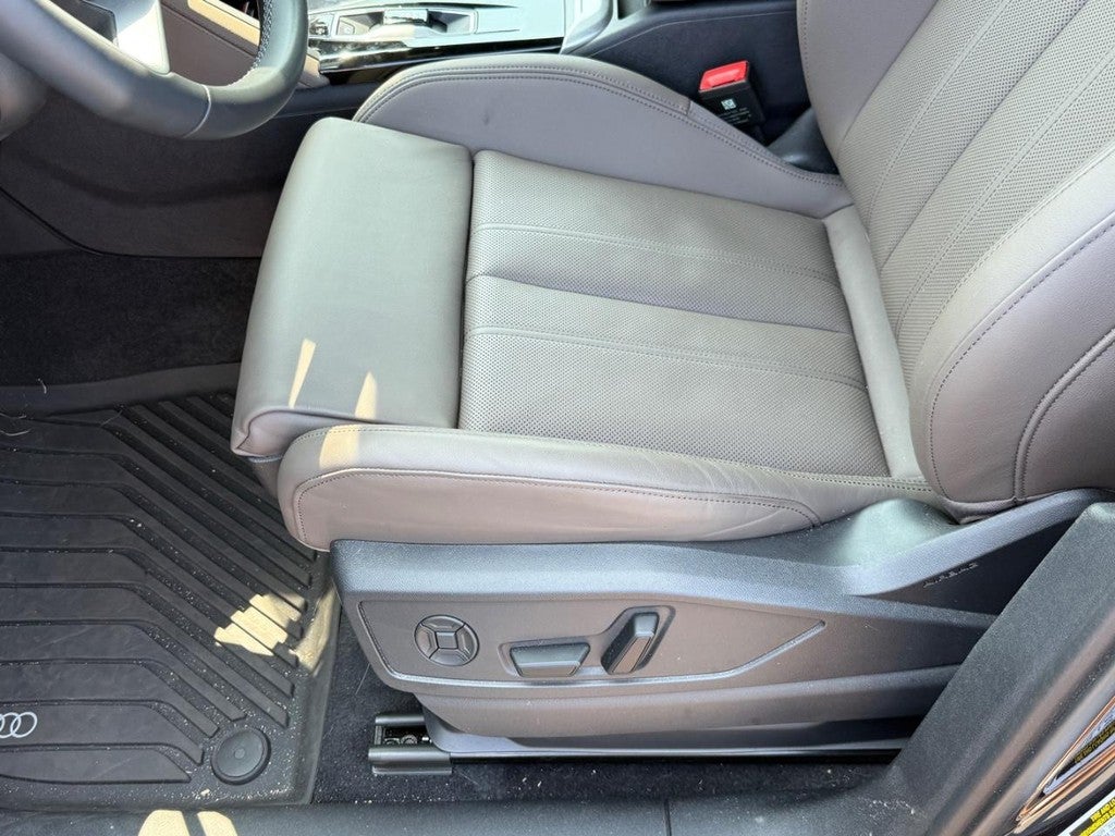 2025 Audi Q5 Premium Plus 2.0 TFSI quattro