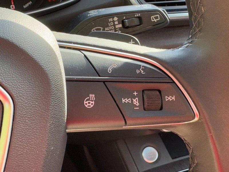 2024 Audi Q5 Premium 40 TFSI quattro