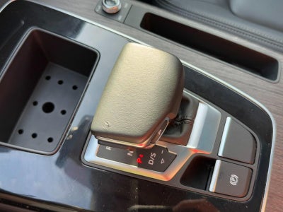 2024 Audi Q5 Premium 40 TFSI quattro