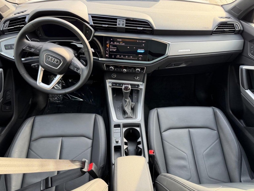 2025 Audi Q3 S line Premium 45 TFSI quattro