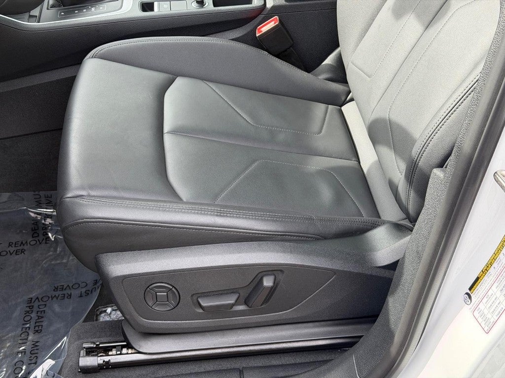 2025 Audi Q3 S line Premium 45 TFSI quattro