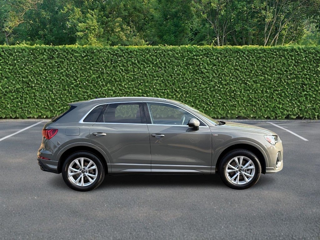2024 Audi Q3 S line Premium Plus 45 TFSI quattro