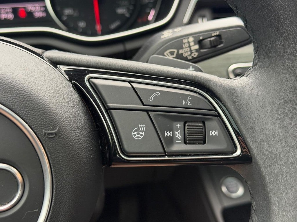 2023 Audi A4 Sedan S line Premium 45 TFSI quattro