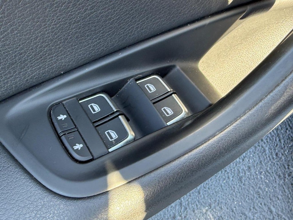 2018 Audi A6 2.0 TFSI Premium Plus quattro AWD