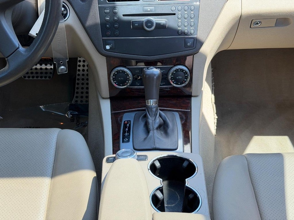 2009 Mercedes-Benz C-Class 4dr Sdn 3.0L Luxury RWD