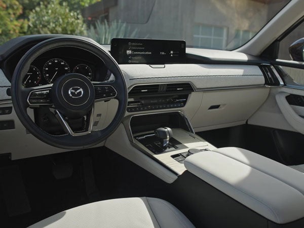 Bommarito Mazda West County in Ellisville MO